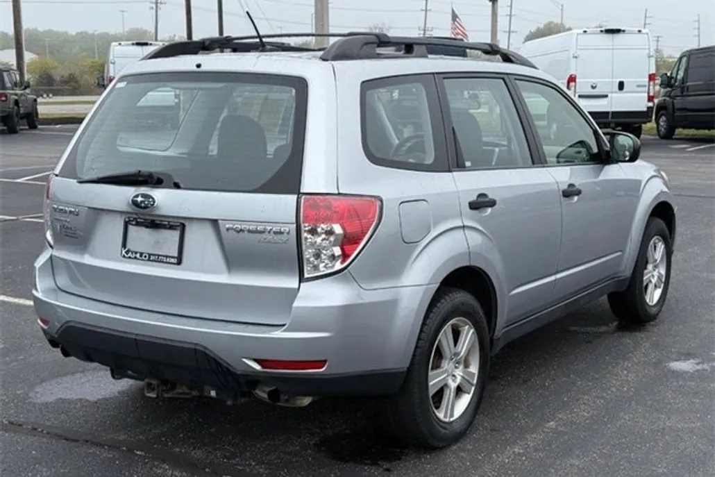 2013 Subaru Forester 2.5X photo 1