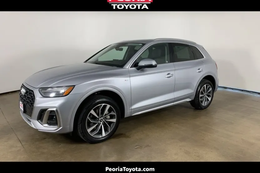 2023 Audi Q5 45 S line Premium Plus photo 1