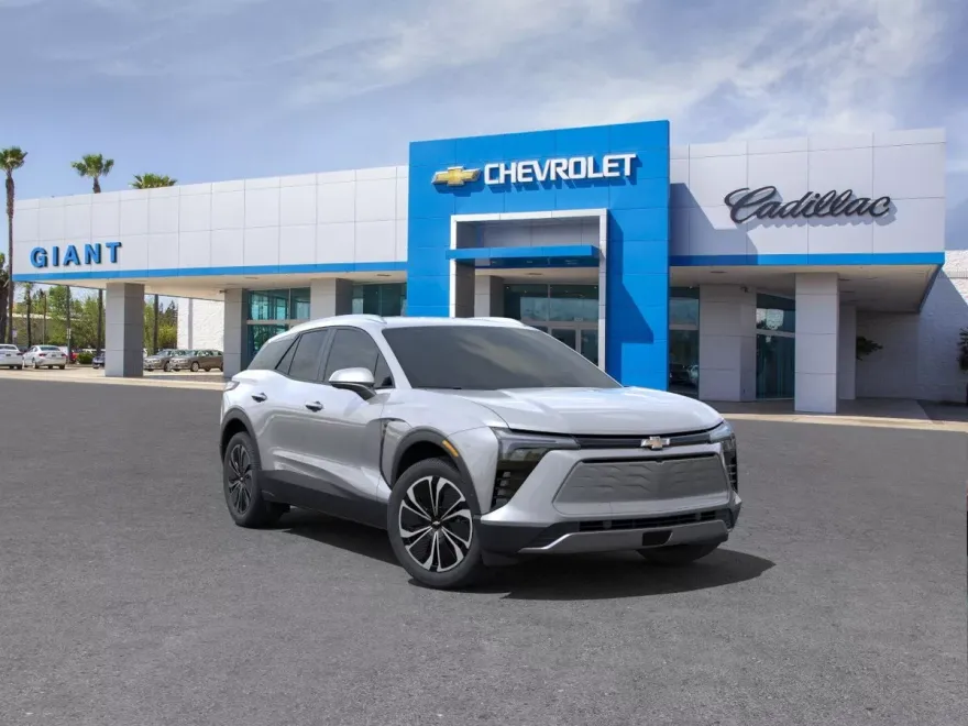 2025 Chevrolet Blazer EV photo 1