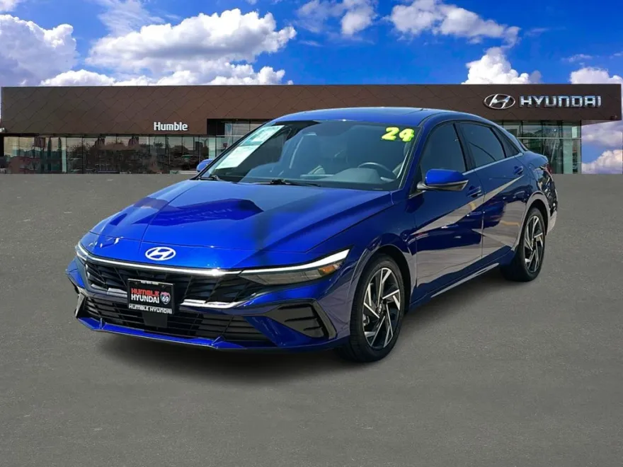2024 Hyundai Elantra Limited photo 1