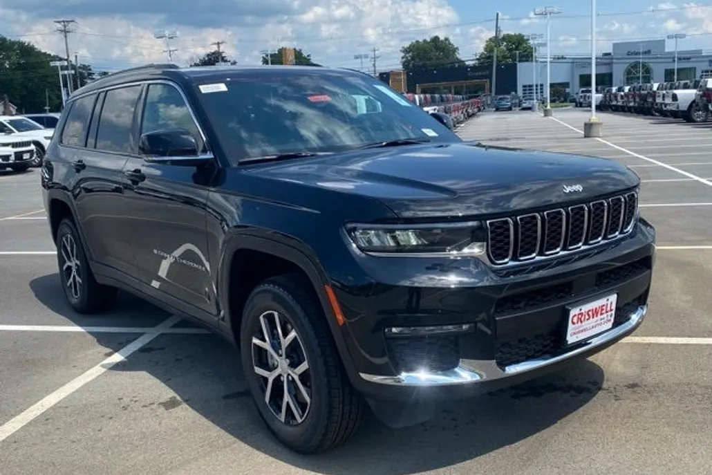 2025 Jeep Grand Cherokee Limited photo 1