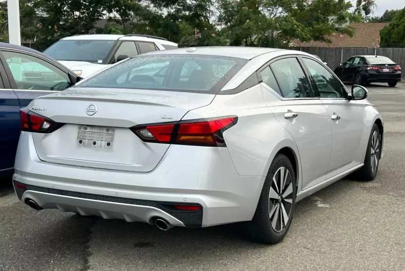 2019 Nissan Altima 2.5 SL photo 1