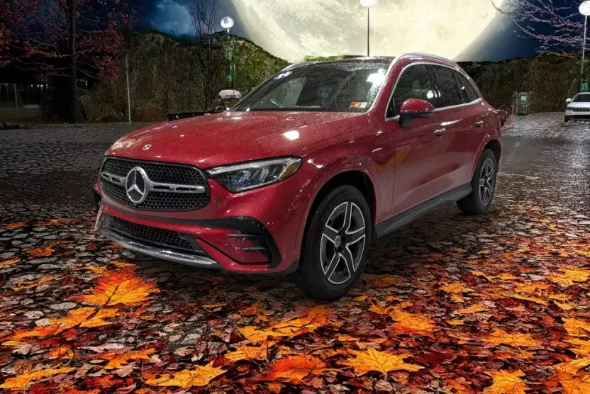 2024 Mercedes Benz GLC 300 4MATIC photo 1