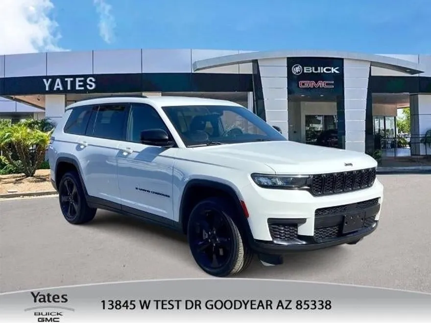 2023 Jeep Grand Cherokee Altitude photo 1