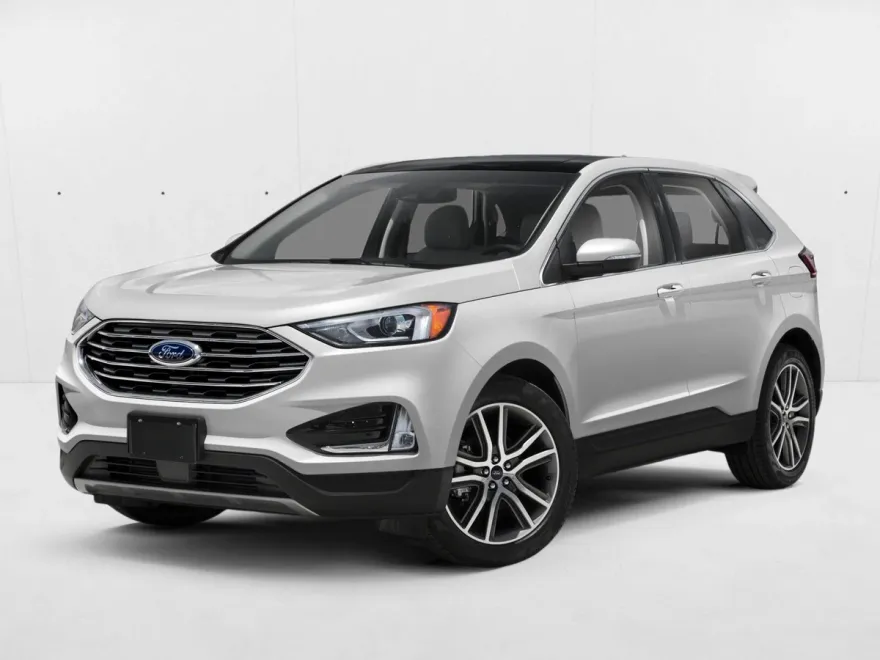 2020 Ford Edge Titanium photo 1