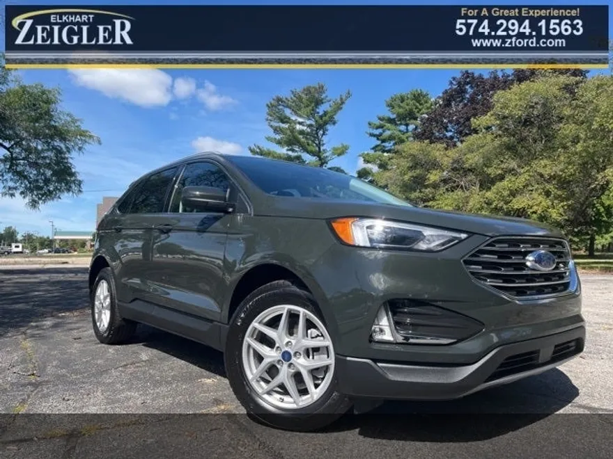 2022 Ford Edge SEL photo 1
