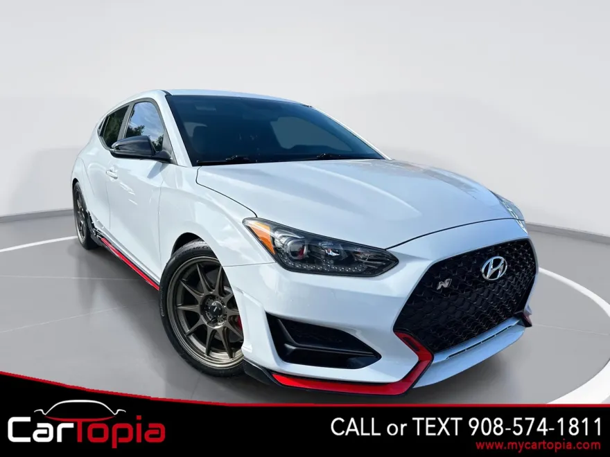 2020 Hyundai Veloster N photo 1