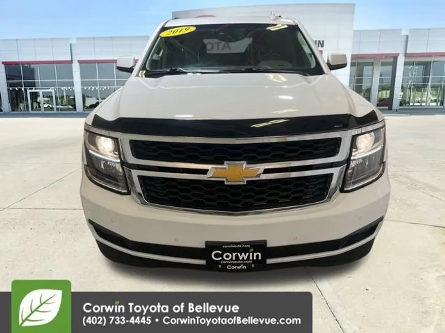 2019 Chevrolet Tahoe LT photo 1