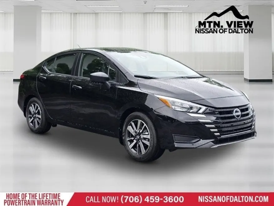 2025 Nissan Versa S photo 1