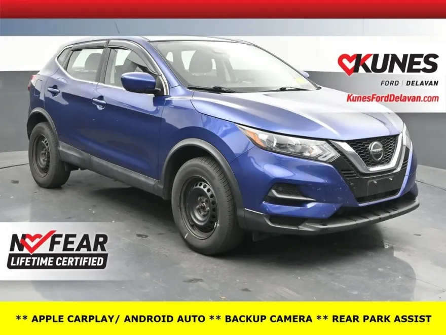 2020 Nissan Rogue Sport S photo 1