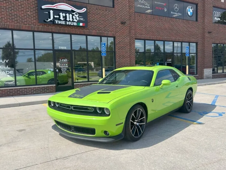 2015 Dodge Challenger R/T Scat Pack photo 1