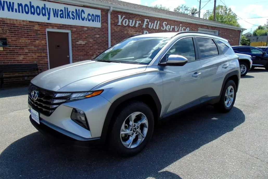 2024 Hyundai Tucson SEL photo 1
