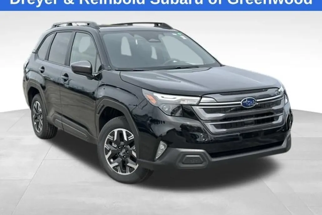 2025 Subaru Forester Premium photo 1