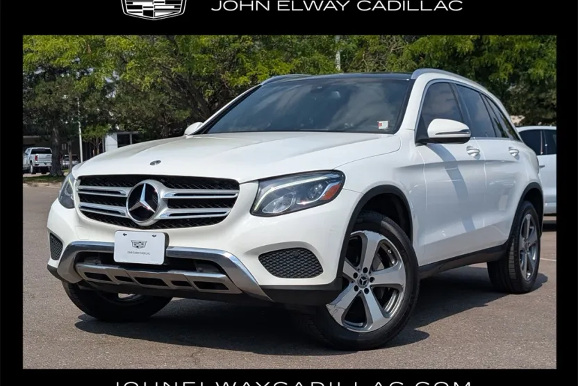2019 Mercedes Benz GLC 300 4MATIC photo 1