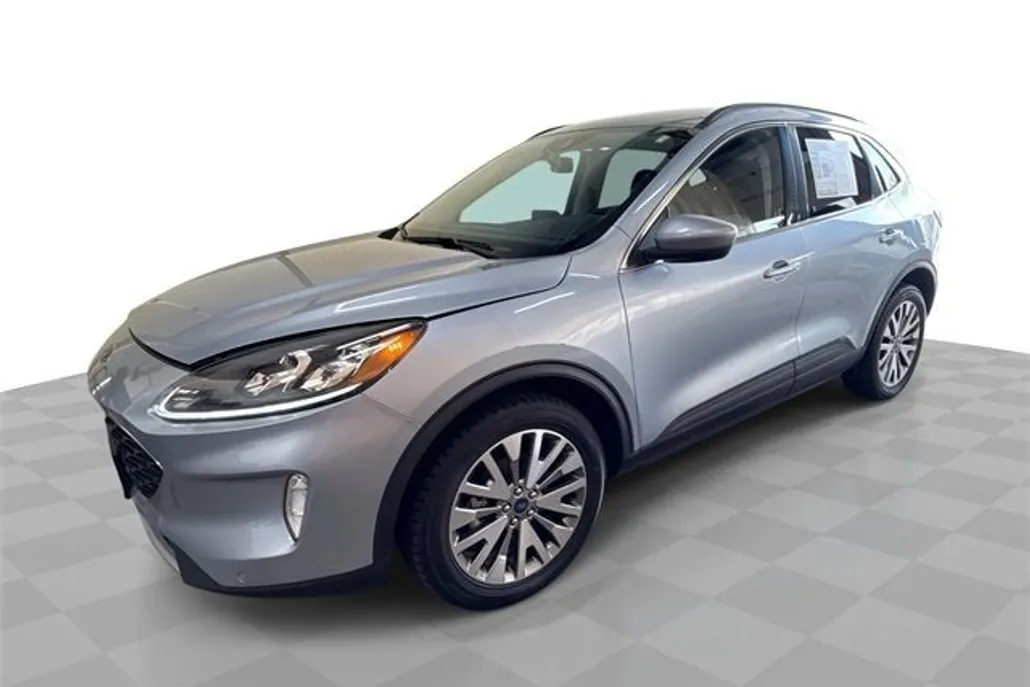 2022 Ford Escape Titanium photo 1