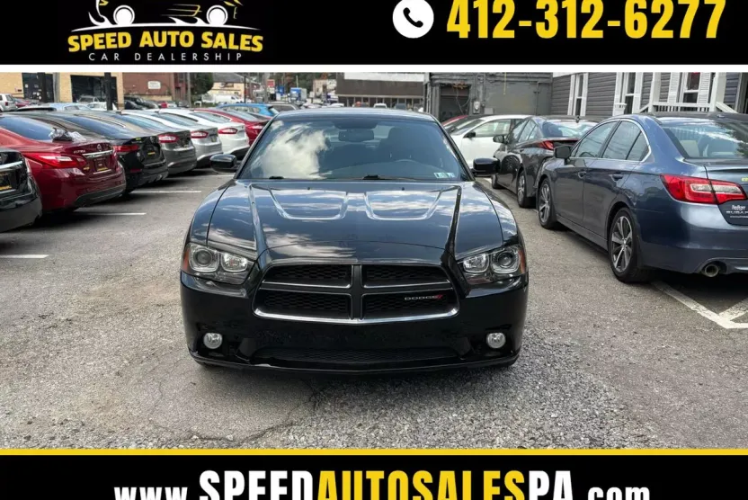 2013 Dodge Charger R/T AWD photo 1