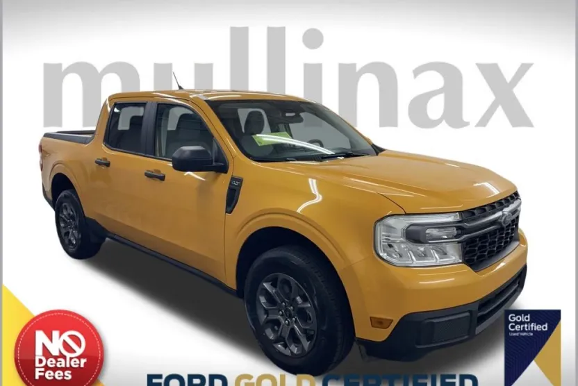 2023 Ford Maverick XLT photo 1