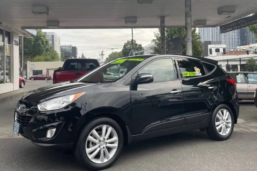 2012 Hyundai Tucson Limited photo 1