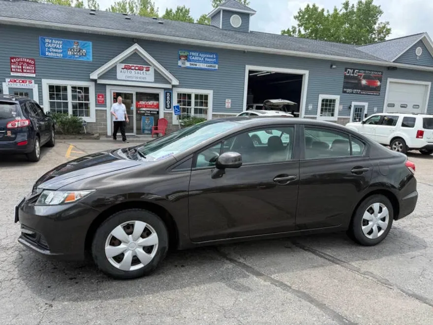 2013 Honda Civic LX photo 1