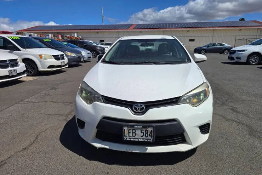 2014 Toyota Corolla L photo 1