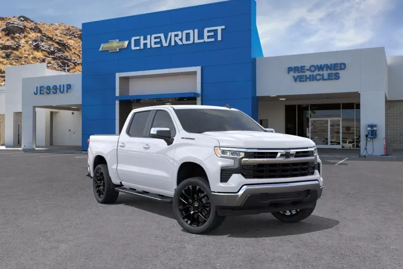 2026 Chevrolet Silverado 1500 LT photo 1
