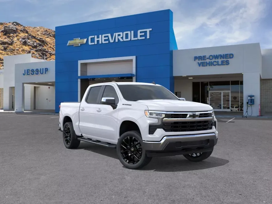 2026 Chevrolet Silverado 1500 LT photo 1