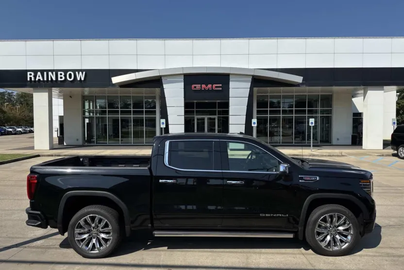 2026 Gmc Sierra 1500 Denali photo 1