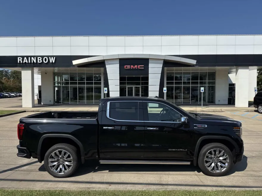 2026 Gmc Sierra 1500 Denali photo 1