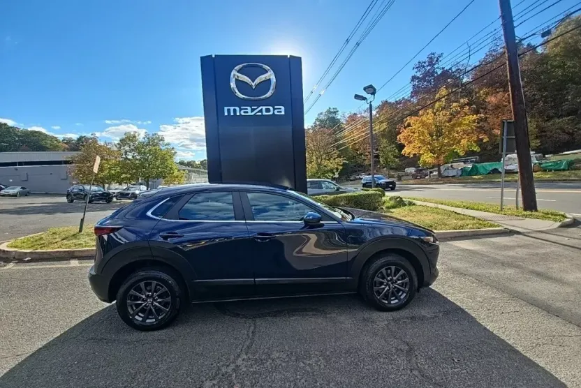 2023 Mazda CX-30 2.5 S photo 1