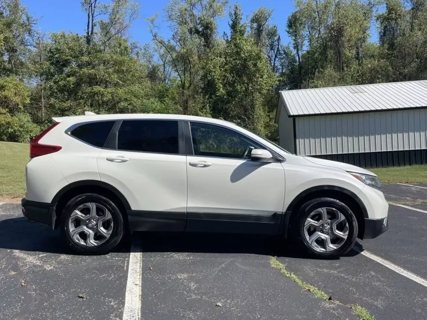 2017 Honda CR-V EX-L photo 1