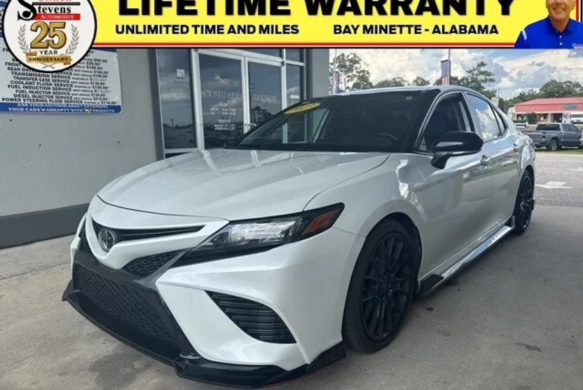 2023 Toyota Camry XSE photo 1