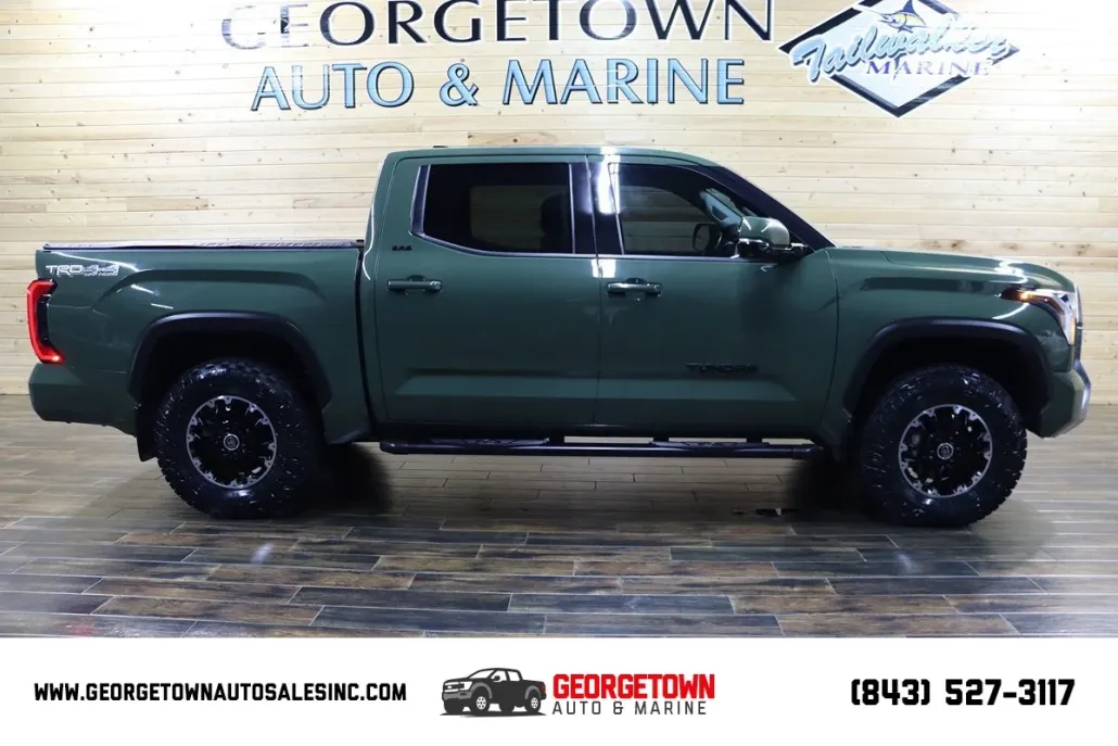 2023 Toyota Tundra SR5 photo 1
