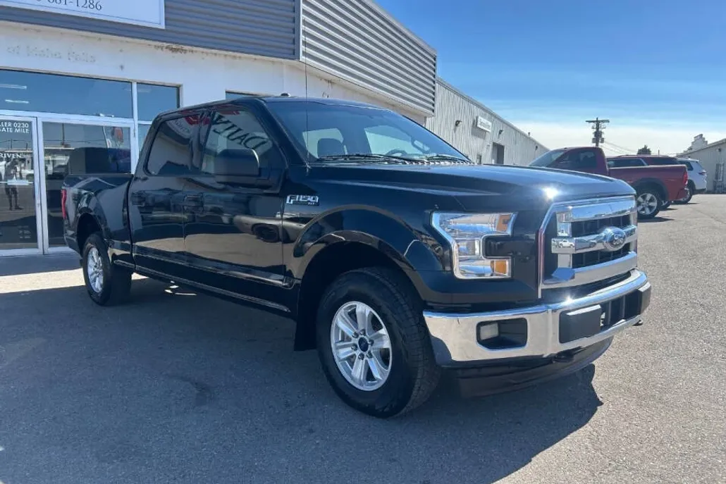 2017 Ford F-150 XLT photo 1