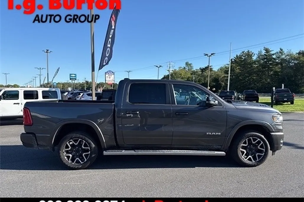 2025 Ram 1500 Laramie photo 1
