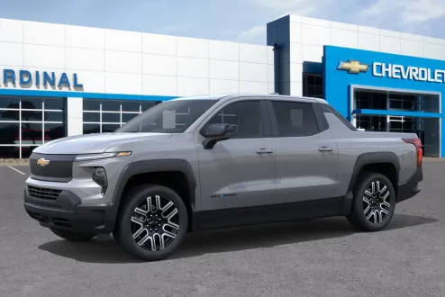 2026 Chevrolet Silverado EV photo 2