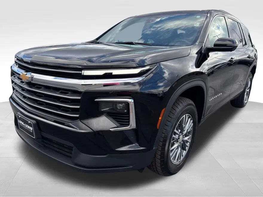 2024 Chevrolet Traverse photo 1