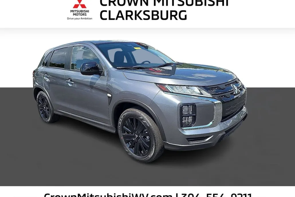 2025 Mitsubishi Outlander Sport LE photo 1