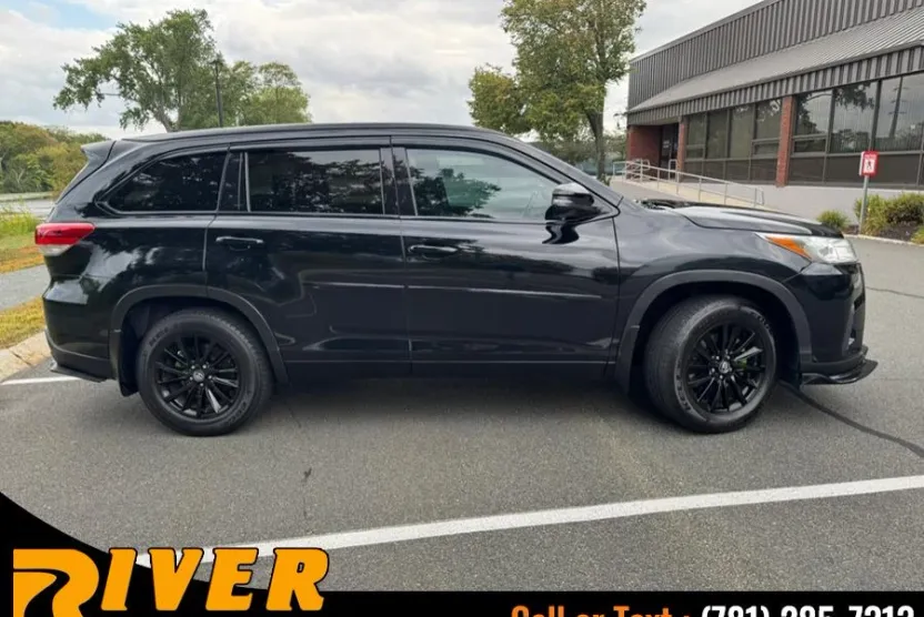 2018 Toyota Highlander XLE photo 1