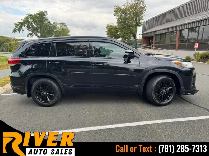 2018 Toyota Highlander XLE photo 1