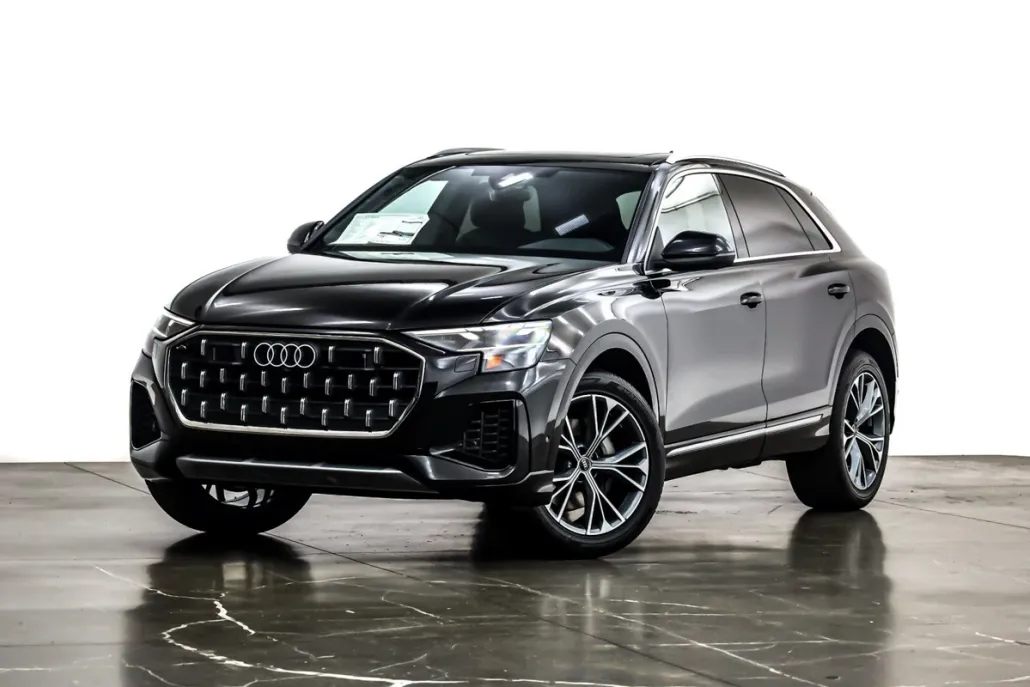 2025 Audi Q8 Premium Plus photo 1