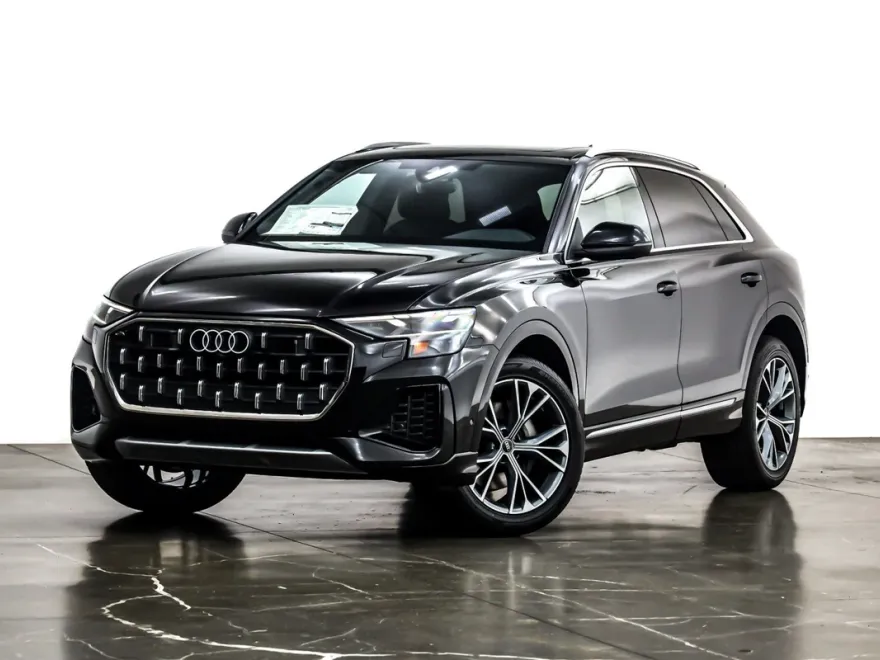 2025 Audi Q8 Premium Plus photo 1