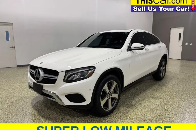 2019 Mercedes Benz GLC 4MATIC photo 1