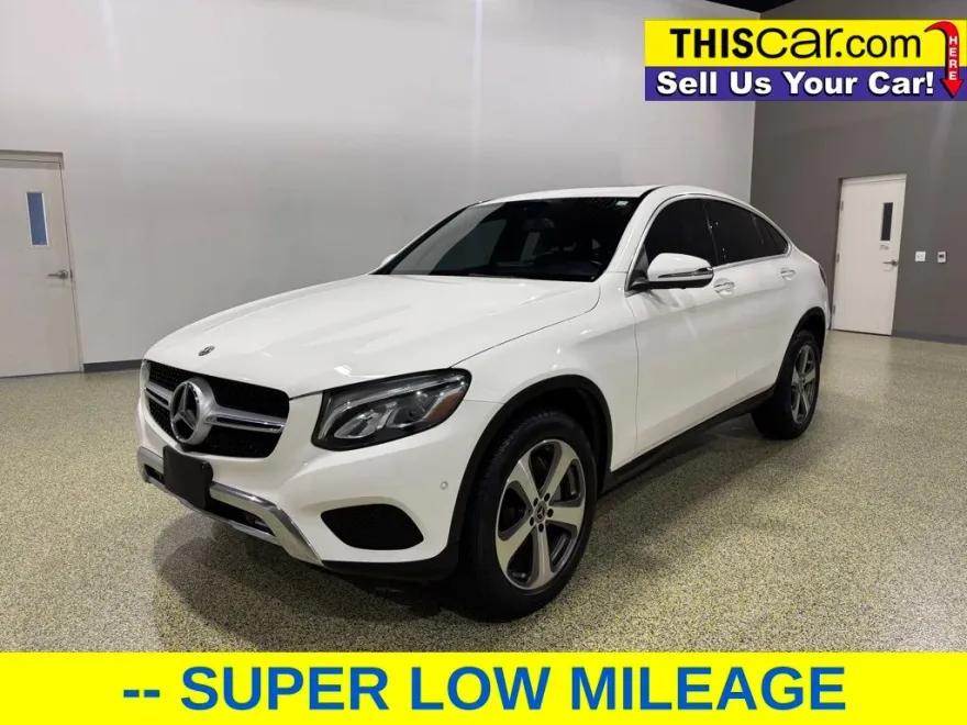 2019 Mercedes Benz GLC 4MATIC photo 1