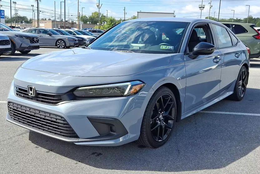 2023 Honda Civic Sport photo 1