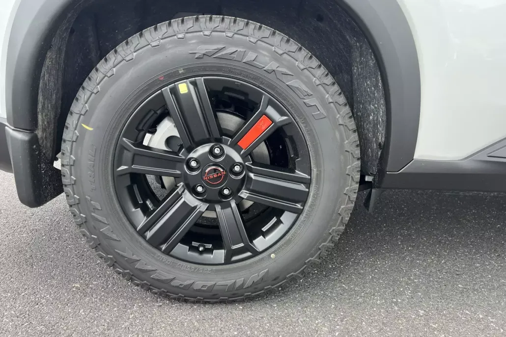 2026 Nissan Rogue SV photo 1