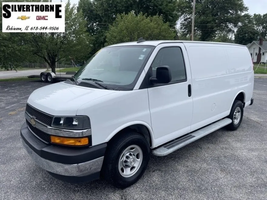 2023 Chevrolet Express 2500 Work Cargo Van photo 1