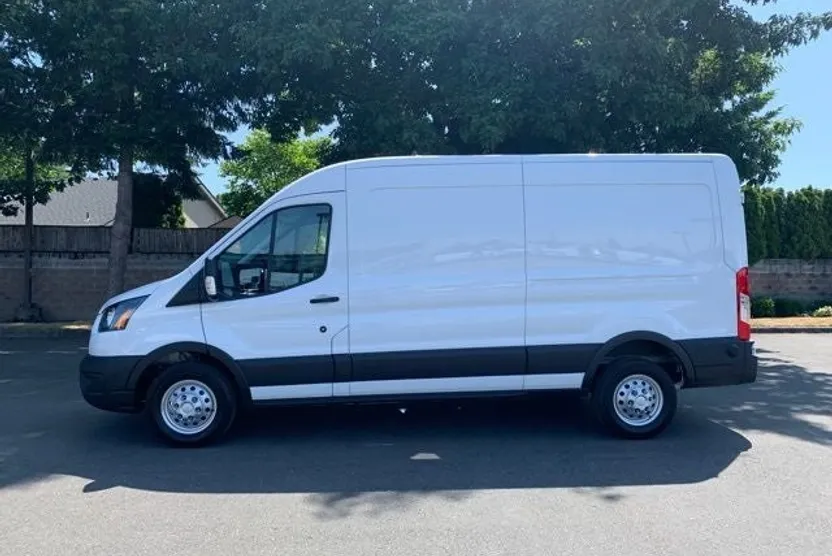 2025 Ford Transit photo 1