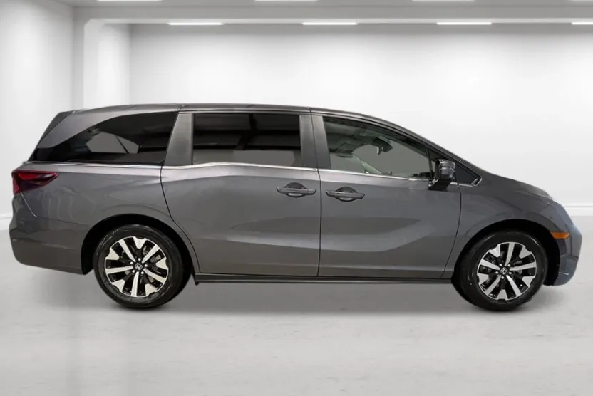 2026 Honda Odyssey EX-L photo 1