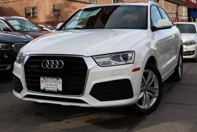 2018 Audi Q3 Premium photo 1