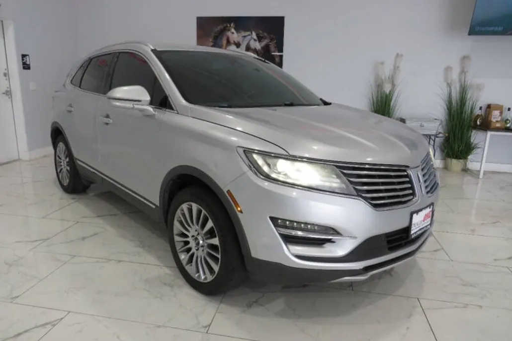 2016 Lincoln MKC Reserve photo 1